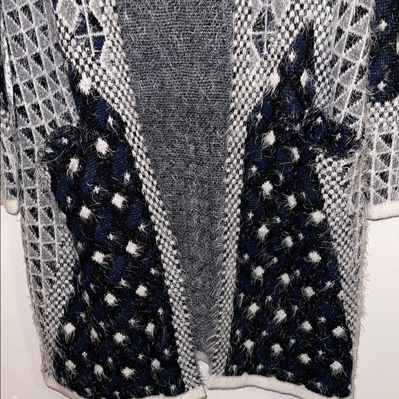 🌹Piccadilly Fuzzy Black Warm Sweater - Picture 3 of 11